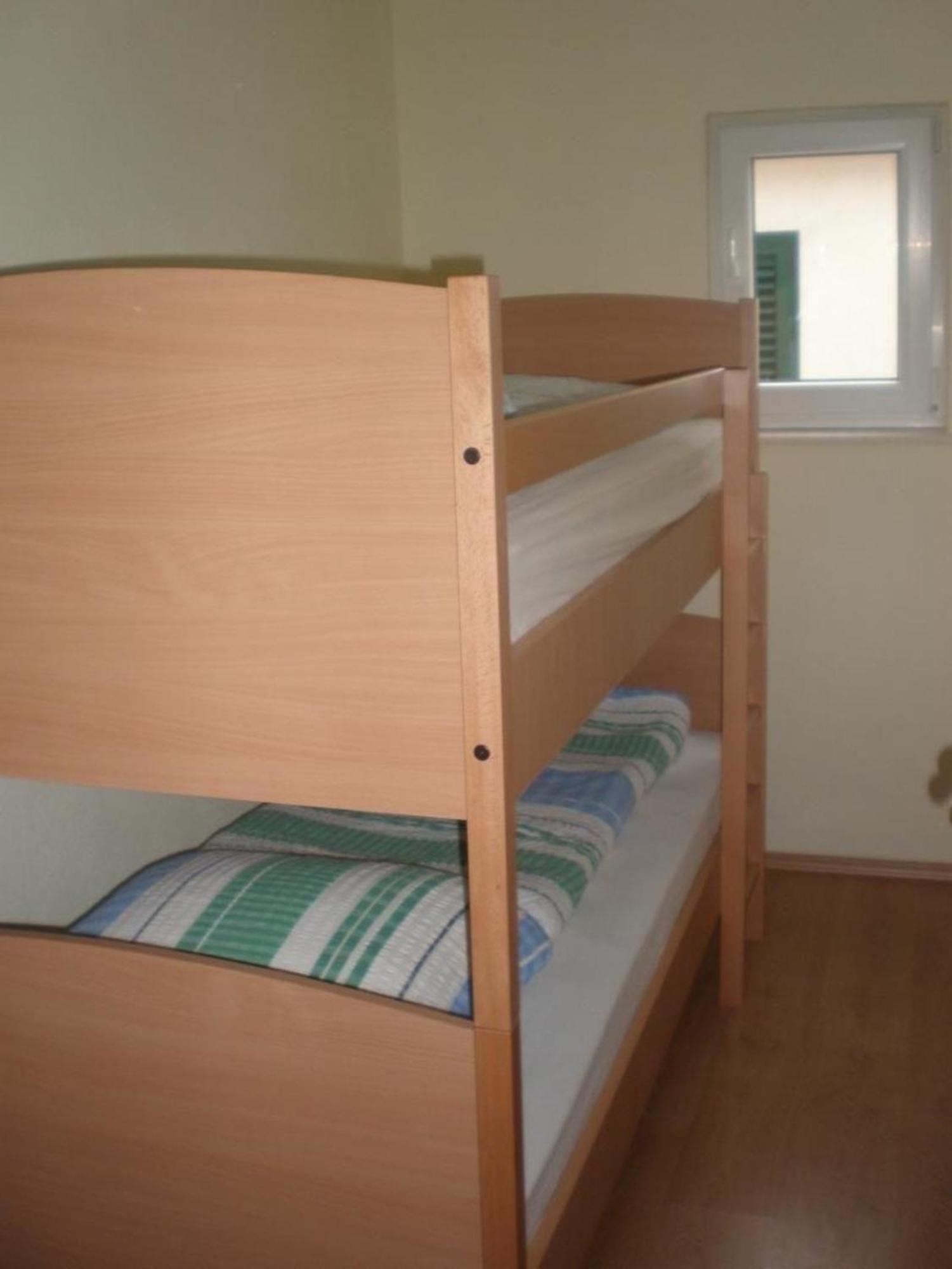 Ferienwohnung Fuer 3 Personen Ca 45 Qm In Poljica Bei Trogir, Dalmatien Kastela Und Umgebung Exterior photo